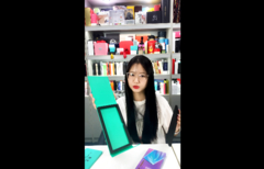 กล่องแม่เหล็กเปิดกลาง EVA ที่กําหนดเอง กล่องบรรจุเครื่องป้องกันจอกระจกกระชับ