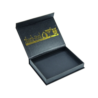 Eco Friendly Custom Printed Logo Gold Hot Stamping Package กล่องของขวัญสีดํา พร้อมฝาแม่เหล็ก